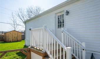 1406 East Dr, Alden, NY 14004