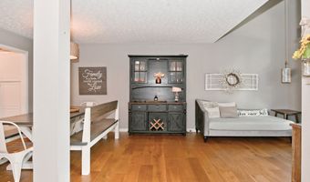 6411 Granny Smith Ln, Avon, IN 46123