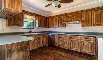6205 MCCOY Dr, Amarillo, TX 79109