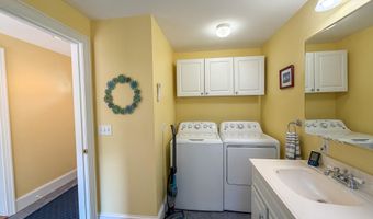 221 Birch St, Bangor, ME 04401