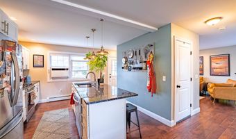 397 Ethan Allen Pkwy, Burlington, VT 05408