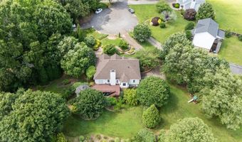 145 Savannah Ct, Advance, NC 27006