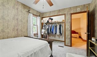 205 S Ford St, Anamosa, IA 52205