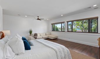 47 Kaapuni Dr, Kailua, HI 96734