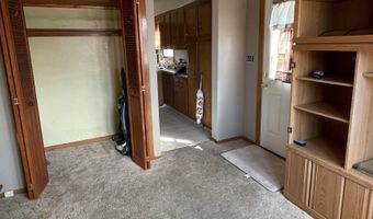 416 E North St, Algona, IA 50511
