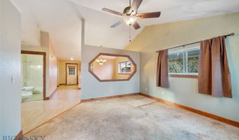 109 10th St, Belgrade, MT 59714