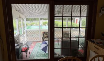 124 Brentwood Dr, Bristol, CT 06010