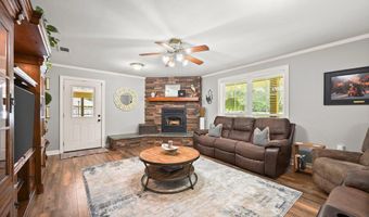 7858 Pettit Rd, Baker, LA 70714