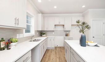 652 Chipley Ave, Charlotte, NC 28205