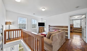 705 BEAUREGARD Dr, Basye, VA 22810