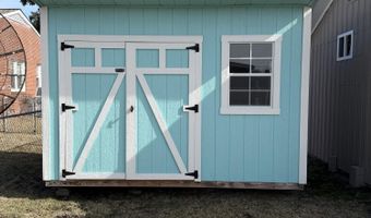 4254 Washington St, Ayden, NC 28513