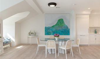 78 Rhode Island Ave 8, Newport, RI 02840