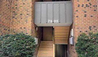 7905 DASSETT Ct 304, Annandale, VA 22003