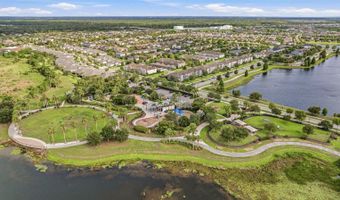 5254 WOLF CREEK Dr, Apollo Beach, FL 33572