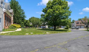 4406 HUNTCHASE Dr, Bowie, MD 20720