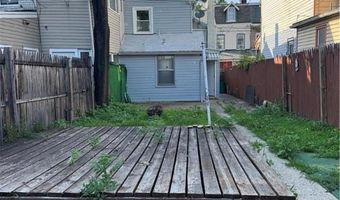 940 Oak St, Allentown, PA 18102