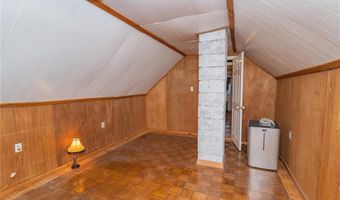 105 Fordson Ave, Cranston, RI 02910