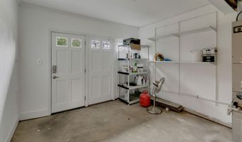 6170 HOWELLS Rd, Alexandria, VA 22310
