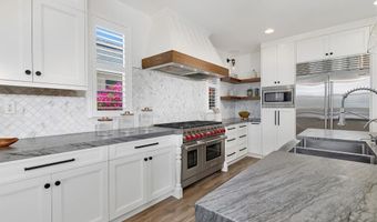 6332 Montecito Dr, Carlsbad, CA 92009