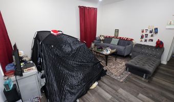 2433 IRVING St SE, Washington, DC 20020