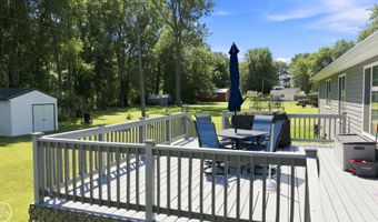 9475 Folkert Rd, Algonac, MI 48001
