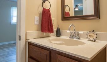 269000 18373 Woodland Hills Rd, Abingdon, VA 24210