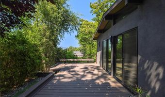 6305 Lomitas Dr, Los Angeles, CA 90042