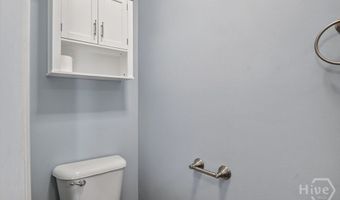354 E Creek Bnd, Athens, GA 30605