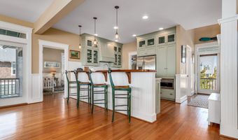 12 Brown Pelican Trl, Bald Head Island, NC 28461