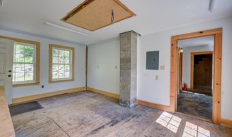 2 Hill Rd, Chatham, NH 03813