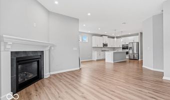 9089 Stone Trace Blvd, Avon, IN 46123