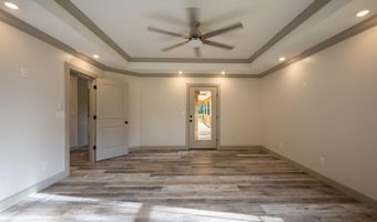 405 Lumpkin Dr, Batesville, AR 72501