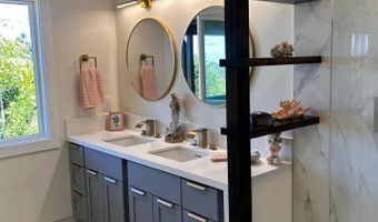 1139 Kauhikoa Rd A, Haiku, HI 96708