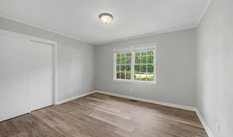 2012 Lakeridge Dr, Albany, GA 31707