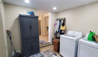 3125 Beechwood Ave, Alliance, OH 44601