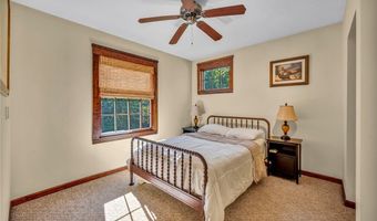 3596 Glenwood Dr, Austinburg, OH 44010