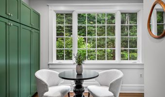 401 EDGEVALE Rd, Baltimore, MD 21210