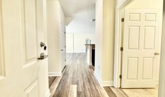 1665 KENTON Rd 101, Dover, DE 19904