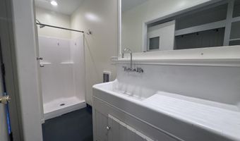 711 S Simon St, Ada, OH 45810