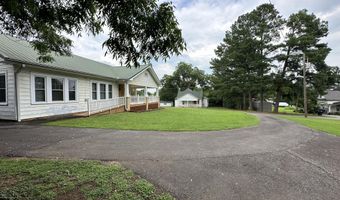 605 Ave 2 NE, Atkins, AR 72823