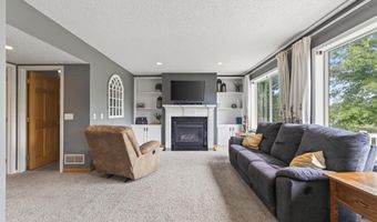 10579 Karston Ave NE, Albertville, MN 55301
