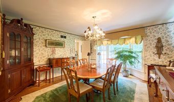 27 RAPHAEL Rd, Hockessin, DE 19707
