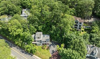 123 Ocean Blvd, Atlantic Highlands, NJ 07716
