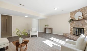 1270 CADDIE Dr, Arnold, MD 21012