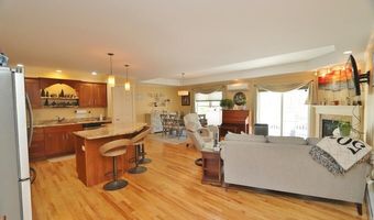 40 Kathryn Ln, Bangor, ME 04401