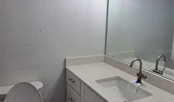 132 JAMES St, Auburndale, FL 33823