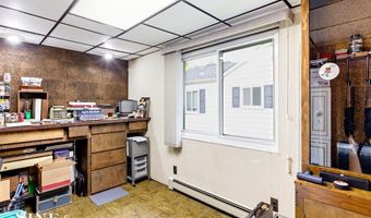 829 Townsend Cresent W St, Algonac, MI 48001