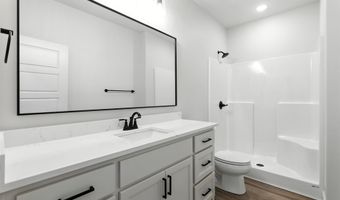 20 Brilliante Ln, Hot Springs Village, AR 71909