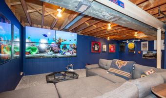 269 Cedarwood Ln, Antioch, IL 60002