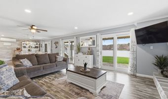 165 Georgetown Dr, Barnstead, NH 03225